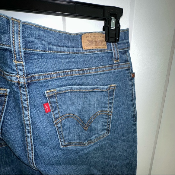 Levi's Perfectly Slimming Boot Cut 512 Jean - size 10m - Picture 3 of 7